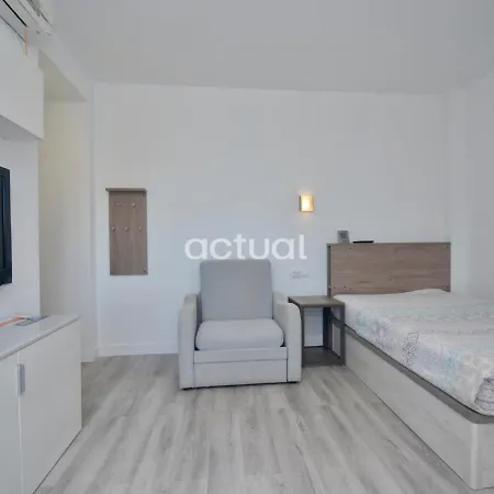 Apartment Neptuno 406 *
